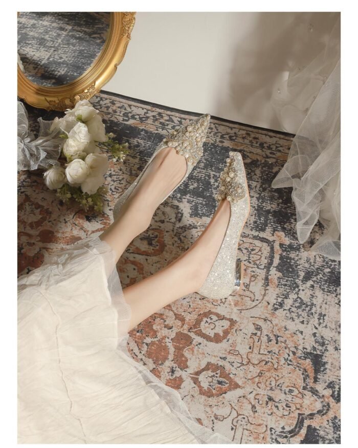 229-12 French Pointed Flat Pregnant Women Can Wear Low Heel Elegant Pearl Wedding Shoes Xiuhe Wedding Dress Two-Way Wear - Image 6