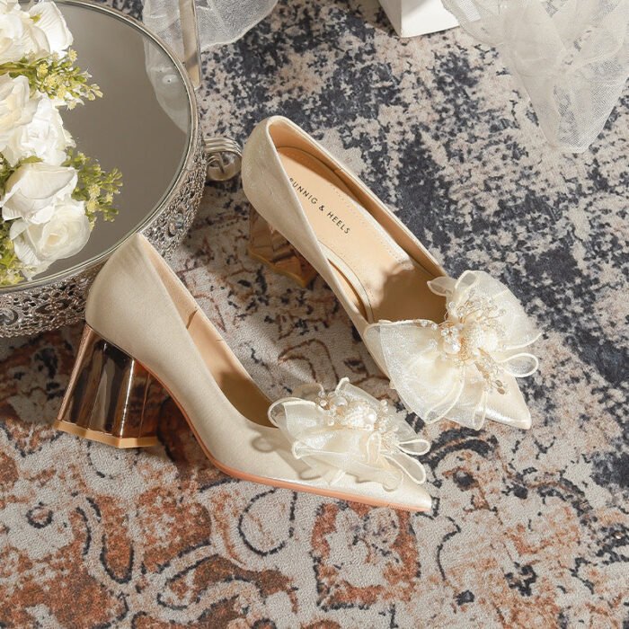 7118-16 Apricot High Heels Women's Pointed Toe Chunky Heel Wedding Shoes Niche High Sense Xiuhe Wedding Dress Engagement - Image 3
