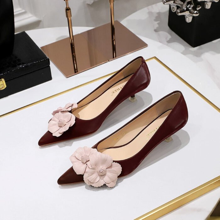 BIGTREE SHOES 237-H57 Korean Style Banquet Delicate Slimming Spring and Autumn Sweet Women's Shoes Mid-Heel Low-Cut Pointed-Toe Colorblock Flower Shoes - Image 1