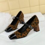 BIGTREE SHOES 5296 Korean Style Stylish Women's Shoes Chunky Heel Mid-Heel Low-Cut Stitching Square Toe Strap Rhinestone Buckle Pumps Mary Jane Shoes - Image 4