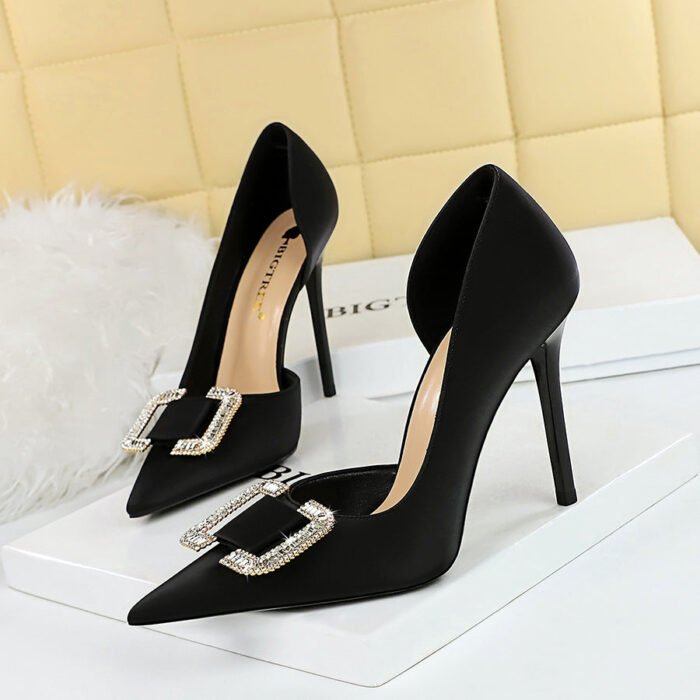 Big Tree Shoes 626-K6 European and American Style Sexy Nightclubs Thinner Side Hollow High Heels Women's Shoes Stiletto Heel Rhinestone Buckle Pumps - Image 2