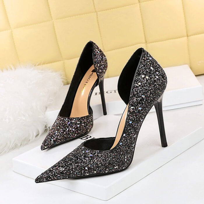 8829-3 European and American Sexy Banquet High Heels Stiletto Heel Shallow Mouth Pointed Side Hollow Sparkle Sequins Pumps - Image 1