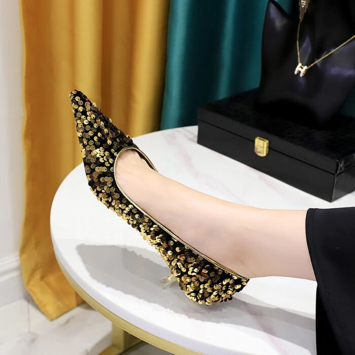 Bigtree shoes 237-21 Korean style new fashion temperament banquet sparkle sequins women's shoes mid-heel low-cut pointed shiny crystal pumps - Image 4