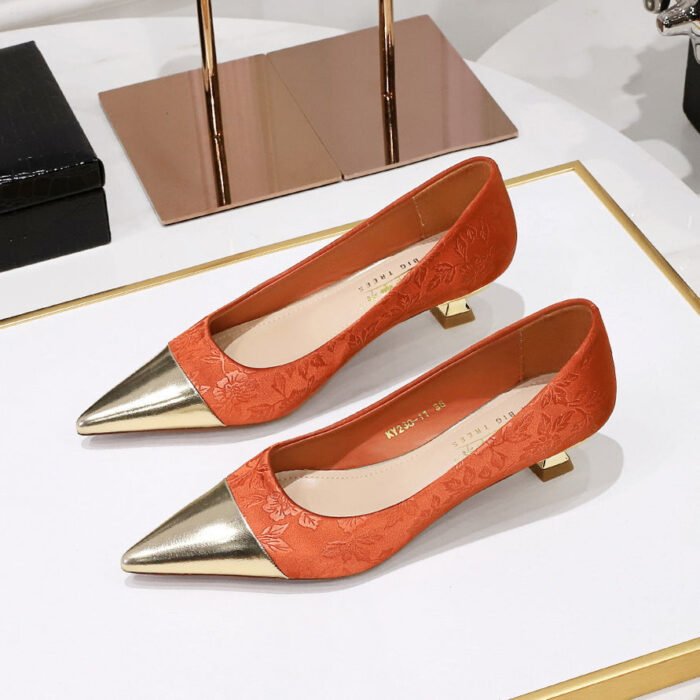 BIGTREE SHOES 230-20 banquet New National style women's shoes low heel metal heel pattern satin Metal stitching pointed spring and autumn shoes - Image 1