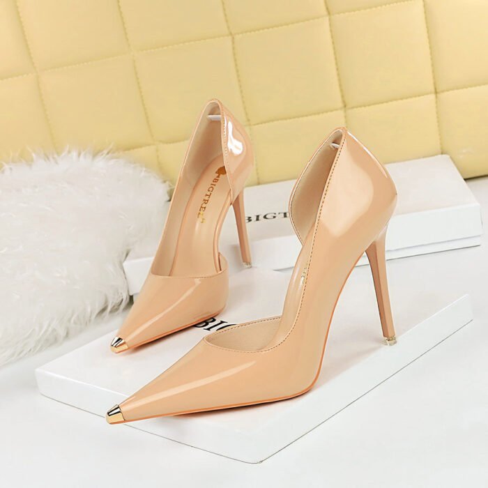 BIGTREE 8829-5 European and American Style Fashion Simple Sexy Nightclubs Thinner Stiletto Heel Side Hollow Shallow Mouth Metal Pumps - Image 2