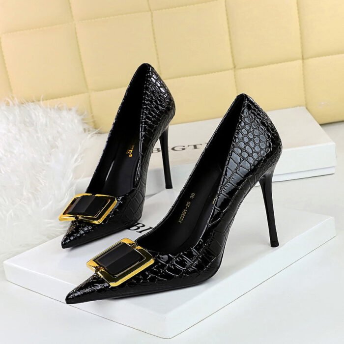BIGTREE SHOES 3391-K57 European and American Style High Heels Women's Shoes Stiletto Heel Vintage Stone Pattern Patent Leather Pointed Belt Buckle Decoration Pumps - Image 1