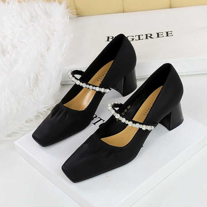 BIGTREE SHOES 5288-17 Retro Korean Type Women's Chunky Heel Mid Heel Shoes Low-Cut Square Toe Pearl Rhinestone Strap Mary Jane Shoes - Image 2