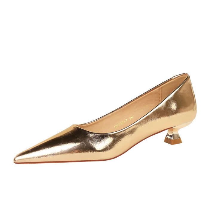BIGTREE SHOES 230-7 European and American Style Retro Fashion Minimalism Comfortable Low Heel Cat Heel Shallow Mouth Pointed Banquet Women's Shoes Spring and Autumn Single-Layer Shoes - Image 5