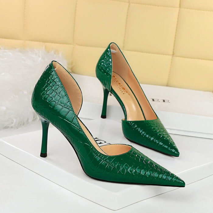 Bigtree Shoes 8239-5 European and American Style Sexy Slimming Super High Heel Stiletto Low Mouth Pointed Side Hollow Patent Leather Snake Pattern Women's Thin Shoes - Image 1