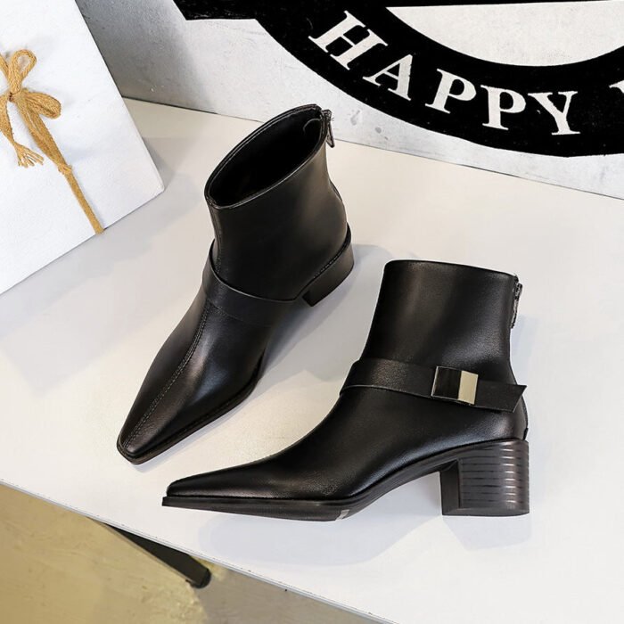 Bigtree Shoes Knight Boots-1 Retro Style Short Winter Women's Boots Chunky Heel Mid Heel Belt Buckle Metal Decorative Pointed Ankle Boots - Image 3