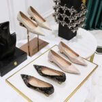 BIGTREE SHOES 230-19 Korean Fashion Sweet Women's Shoes All-Matching Low Heel Shallow Mouth Pointed Floral Cloth Cover Spring and Autumn New Women's Shoes - Image 4