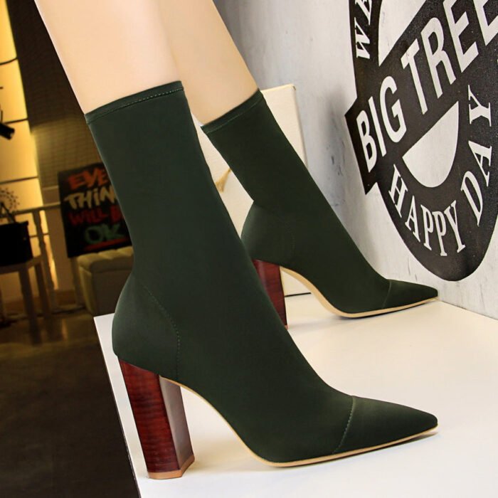 BIG TREE SHOES 3129-3 European and American fashion simple wood grain heel thick heel high heel pointed stretch Lycra sexy nightclub slimming short boots - Image 1
