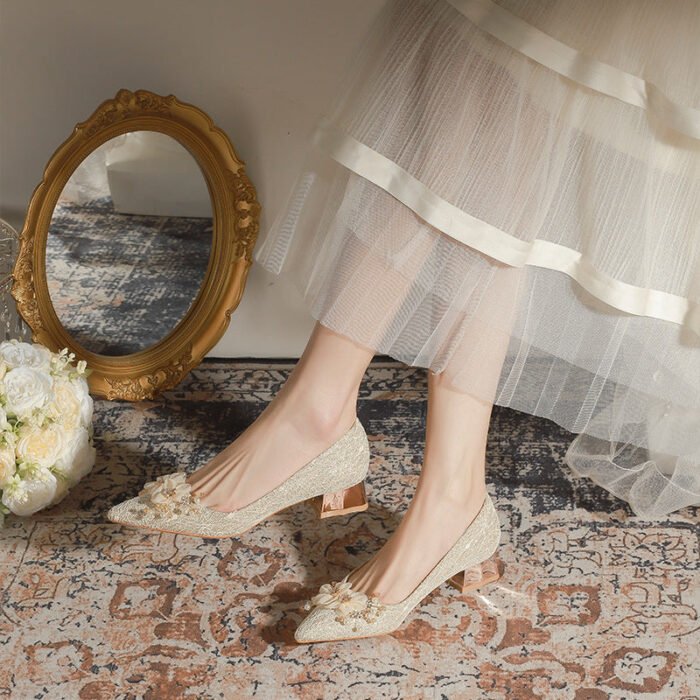 3118-105 Thick Heel Flat Shallow Mouth Pointed Toe Bridal Shoes Bridesmaid Shoes Flower Wedding Shoes Women's Beautiful Engagement Shoes Small Size - Image 4