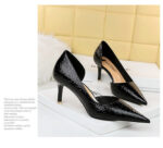 2928-1 European and American style fine-heeled high-heeled shallow pointed side hollow retro metal stone pattern shoes - Image 10