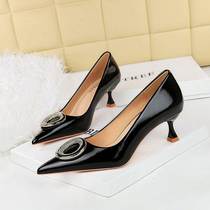 BIGTREE SHOES 1961-K61 European and American Style Banquet Fashion Women's Shoes Patent Leather Low-Cut Pointed-Toe Metal Rhinestone Buckle Pumps Women's High Heels - Image 2