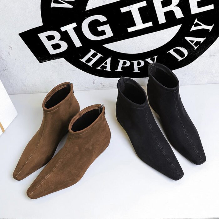 Bigtree Shoes 6632-10 Korean Style Simple All-Match Height Increasing Insole Female Boots Suede Short Tube Square Toe Pedicure Slimming Ankle Boots - Image 1