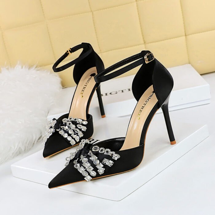 Big Tree Shoes 5198-H1 European and American Style Summer High Heels Women's Shoes Low-Cut Pointed Toe Rhinestone Bow Hollow Strap Sandals - Image 1