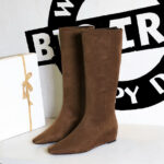 BIGTREE 6632-35 Korean version of tall women's boots, simple and fashionable versatile medium heel wedge heel inner heightening suede tall boots - Image 7
