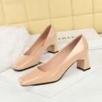 BIGTREE 6291 Korean version of fashion temperament square head women's shoes light mouth patent leather thick heel middle heel commuting versatile simple glossy single shoes - Image 8